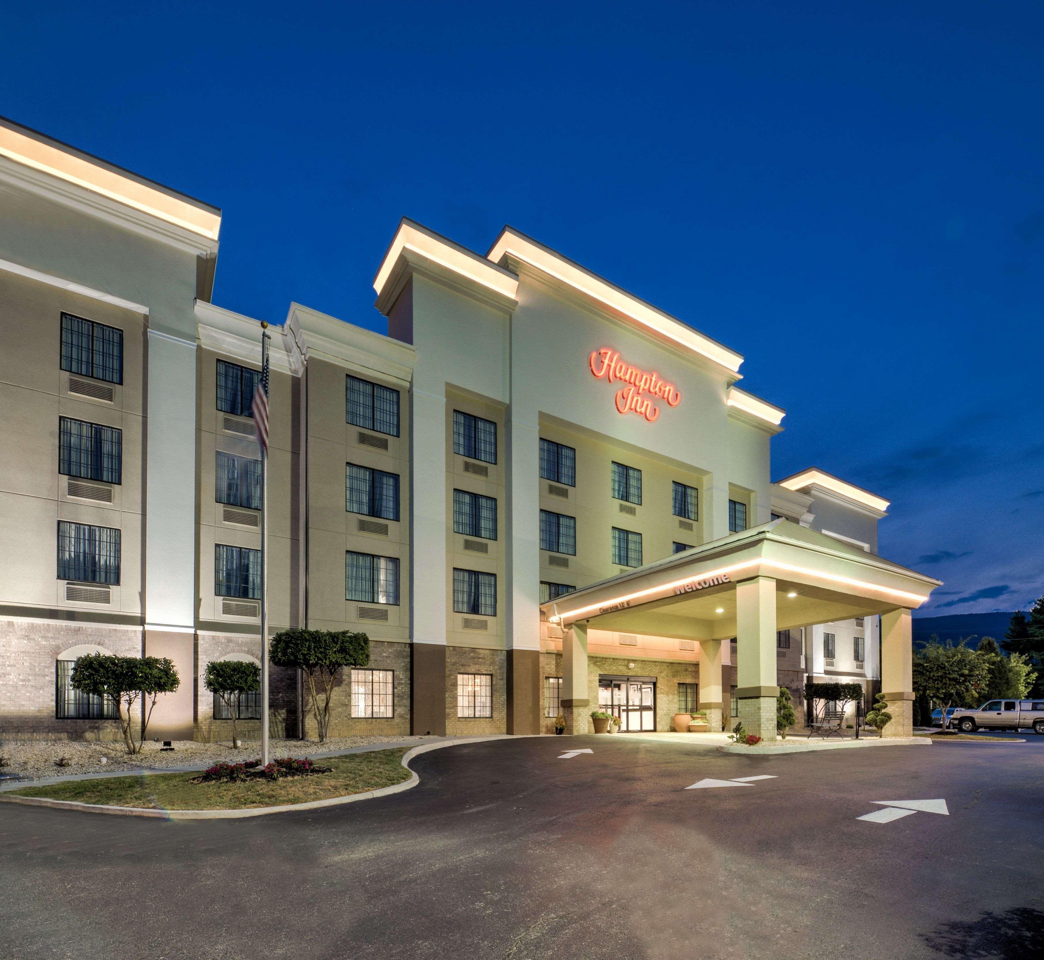 Hampton Inn Salem Kültér fotó