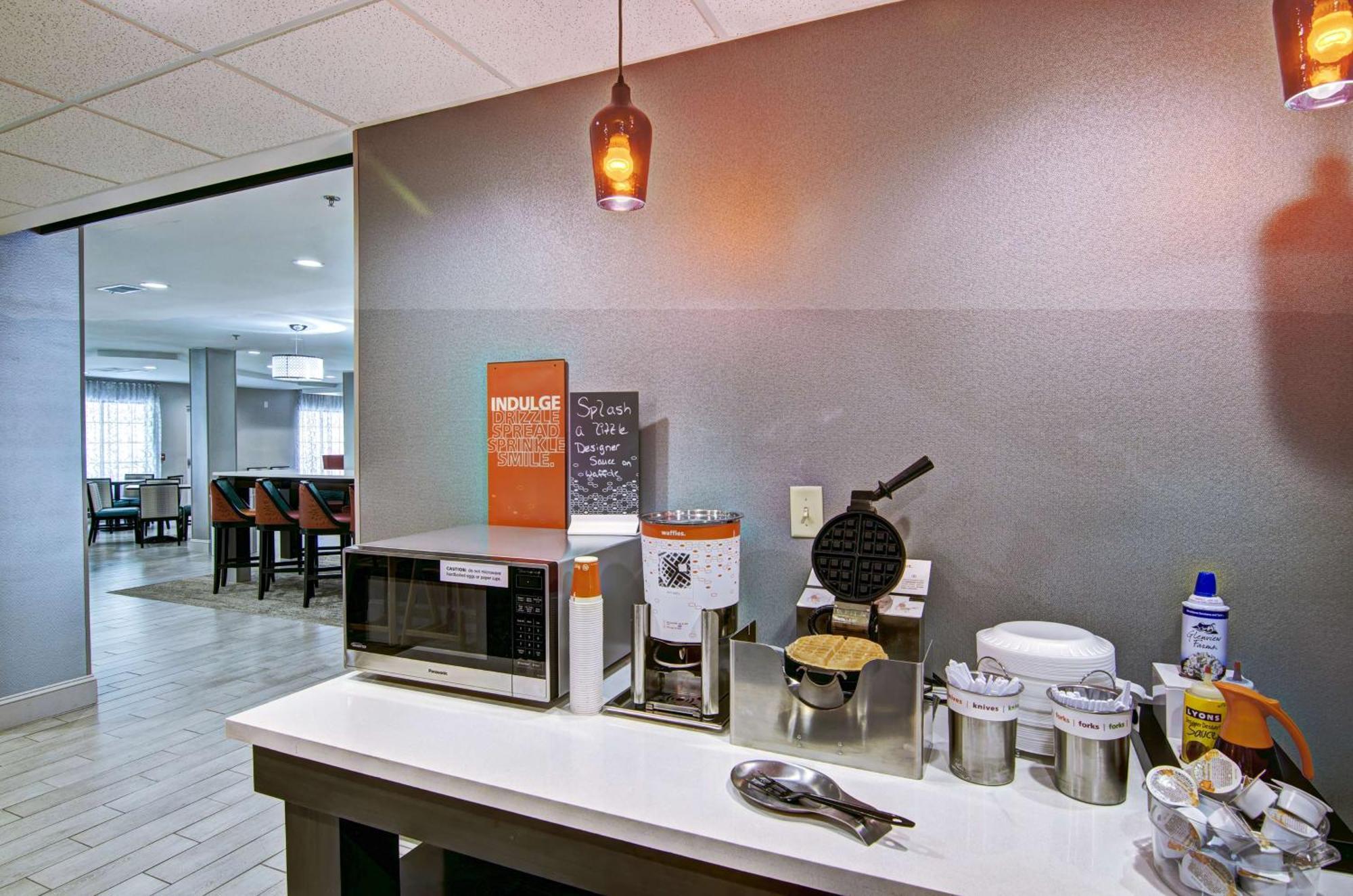 Hampton Inn Salem Kültér fotó