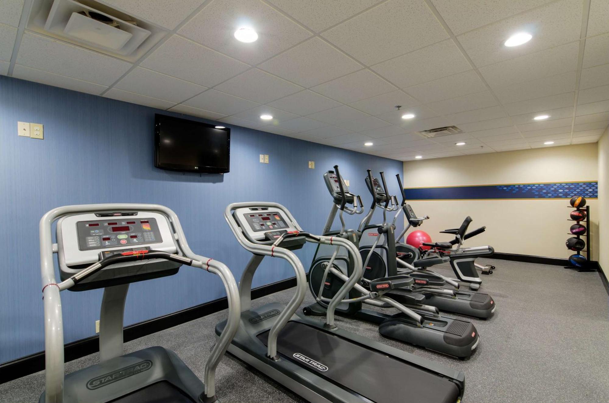 Hampton Inn Salem Kültér fotó